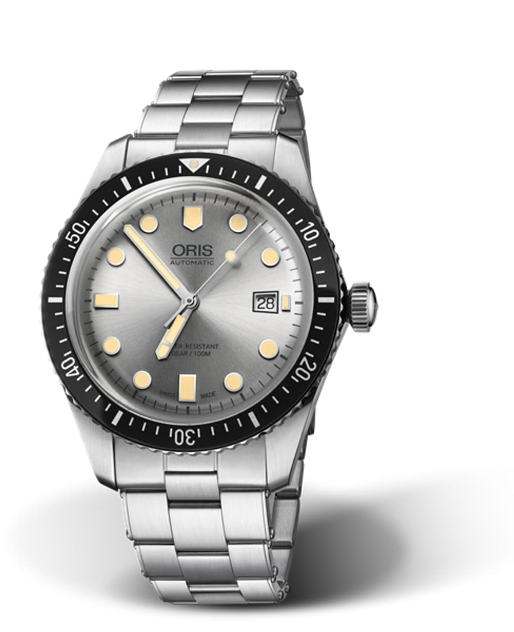 Vertical image of Divers Sixty-Five